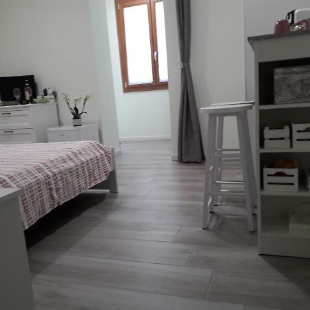 Casa Liberty Hotel Mandello del Lario Luaran gambar